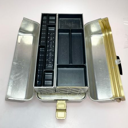  UMCO アムコ タックルボックス 1000 AS