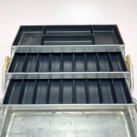  UMCO アムコ タックルボックス 1000 AS