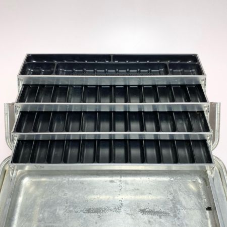  UMCO アムコ タックルボックス 1000 AS