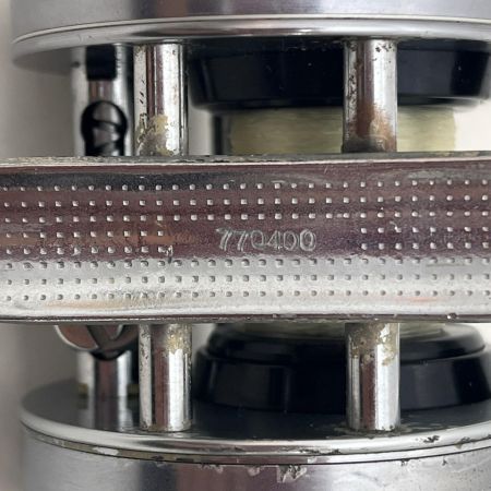 ABU アブ ベイトリール アンバサダー 2500C フットナンバー 770400 本体のみ シルバー