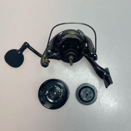  SHIMANO シマノ SHIMANO シマノ 24ツインパワー C5000XG 程度A 046888　スピニングリール  046888
