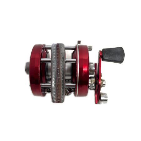  ABU ベイトリール Ambassador5500 チェリーレッド 本体のみ 790801