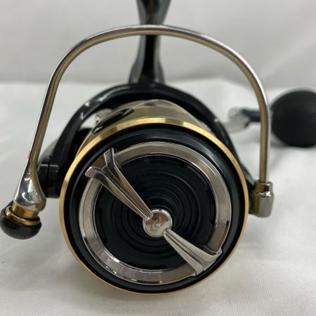 DAIWA ダイワ 釣り用品 リール スピニングリール  20ルビアス LT4000 替ハンドルノブ 型番不明