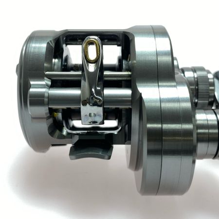  SHIMANO シマノ 23カルカッタコンクエストBFS HGL 045690 ベイトリール 程度AB