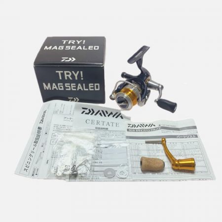  DAIWA ダイワ スピニングリール 10セルテート2000 ゴリ感有 程度B 替ハンドル・リールスタンド・箱付  00056403