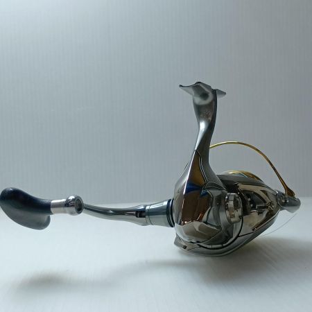 SHIMANO シマノ スピニングリール 15ツインパワー 4000 03372 本体のみ