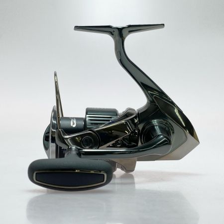  SHIMANO シマノ 22ステラ C3000XG 043924 スピニングリール 未使用品(S)