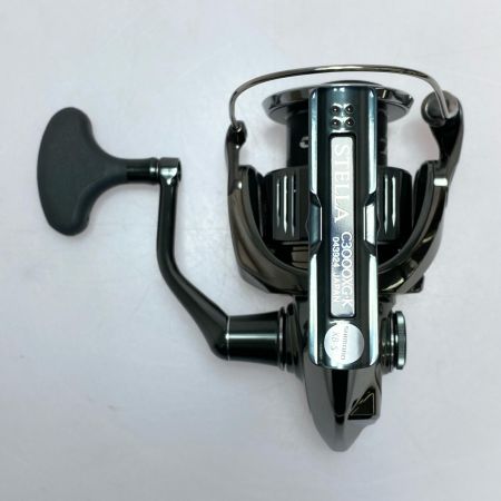  SHIMANO シマノ 22ステラ C3000XG 043924 スピニングリール 未使用品(S)