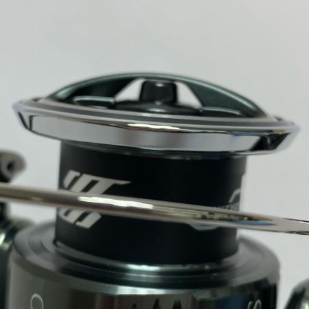  SHIMANO シマノ 22ステラ C3000XG 043924 スピニングリール 未使用品(S)