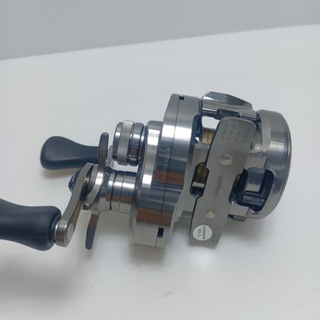 SHIMANO シマノ 23カルカッタコンクエストBFS XGL 程度B 045713