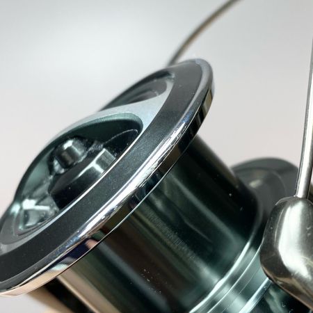  SHIMANO シマノ スピニングリール 22ステラ C5000XG キズ有 程度B 043979
