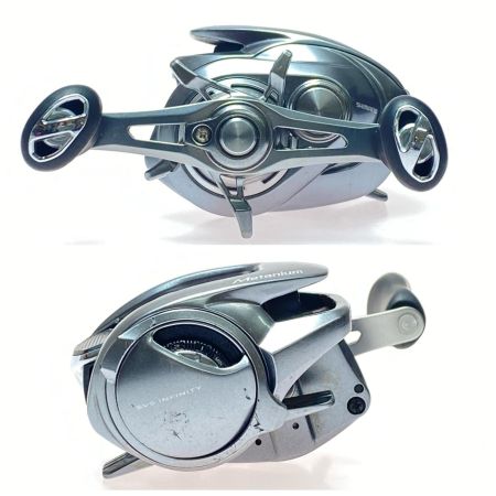  SHIMANO シマノ ベイトリール 22メタニウム シャローエディション 左 キズ有 程度C 044785