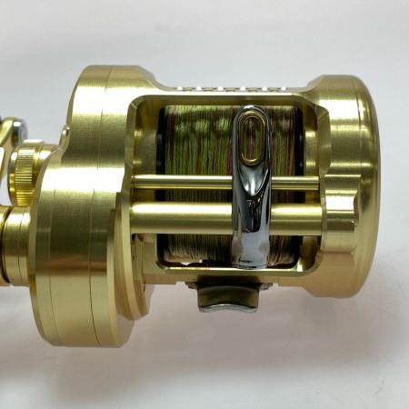  SHIMANO シマノ 23カルカッタコンクエストMD 400XG 045959 ベイトリール 程度B ボディ傷