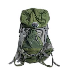 §§ OSPREY オスプレー ザック ケストレル48 ザックカバー付き Cランク