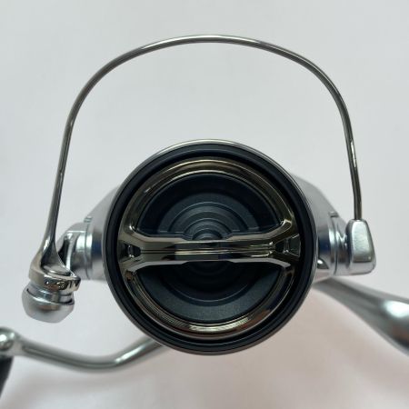  SHIMANO シマノ 23ストラディックＣ3000XG 045867 スピニングリール 程度AB 箱付