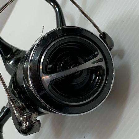  SHIMANO シマノ スピニングリール  22ステラ C5000XG ハンドルノブカスタム・カスタムリールスタンド 043979