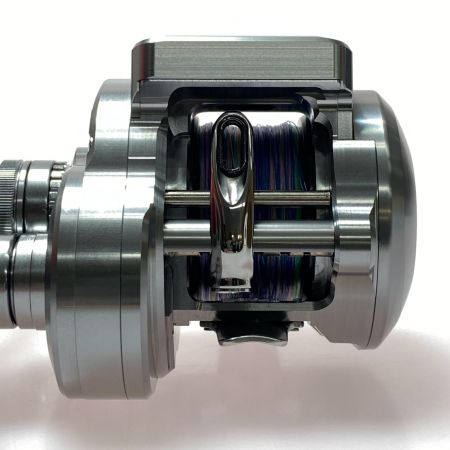  SHIMANO シマノ 24オシアコンクエストCT 300HG 046710 両軸リール 程度AB