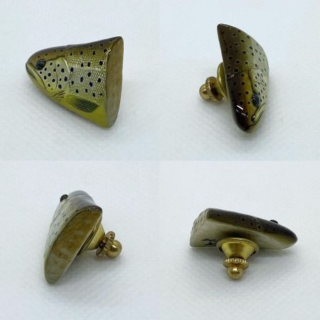   吉田光 ブローチ 程度A