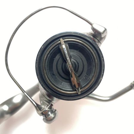  SHIMANO シマノ 19ストラディック C3000 スプール傷・置きキズ有 程度BC 04018