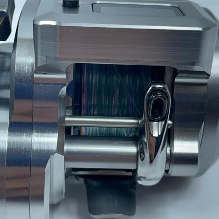 SHIMANO シマノ ベイトリール 25オシアコンクエストCT 200HG 047700