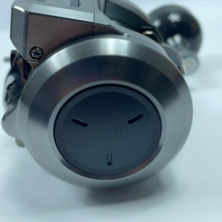 SHIMANO シマノ ベイトリール 25オシアコンクエストCT 200HG 047700