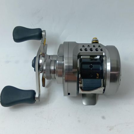 SHIMANO シマノ ベイトリール  045713 23カルカッタコンクエストBFS XGL