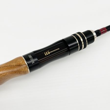 Megabass メガバス グレートハンティングハンツマンGHBF511-4L 竿袋・ケース付 釣り フィッシング