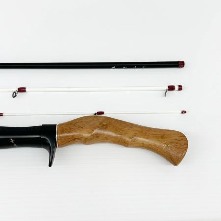 Megabass メガバス グレートハンティングハンツマンGHBF511-4L 竿袋・ケース付 釣り フィッシング