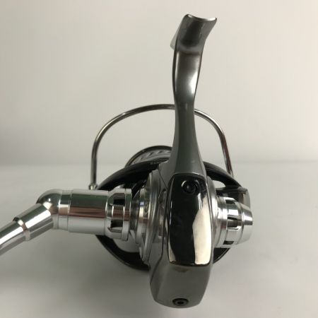  DAIWA ダイワ スピニングリール 10ソルティガ 4500H SALTIGA 00059525 リールポーチ・取説・外箱付