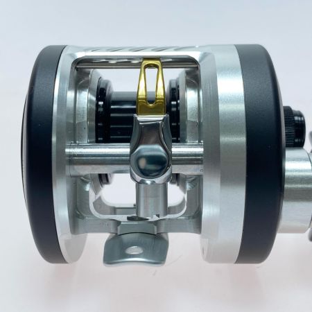  DAIWA ダイワ ミリオネア CT SV PE SPECIAL-SLPW ベイトリール 程度A IOSハンドルノブ