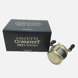 §§ SHIMANO シマノ ベイトリール 23カルカッタコンクエスト md 300XG 程度A 箱付 045928 Aランク
