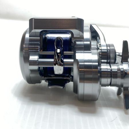  SHIMANO シマノ 25オシアコンクエストCT 201HG 047717 ベイトリール 程度AB 箱付