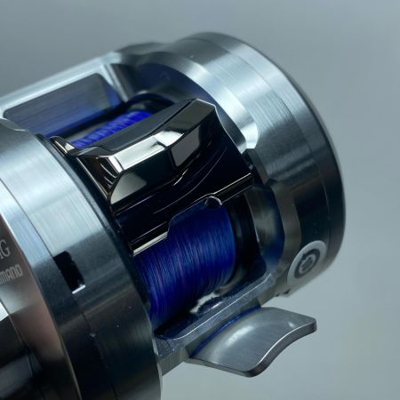  SHIMANO シマノ 25オシアコンクエストCT 201HG 047717 ベイトリール 程度AB 箱付