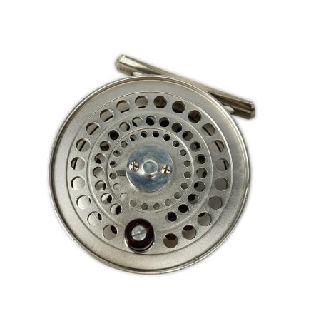 ufmウエダ 釣り用品 リール フライリール カンタナ2200