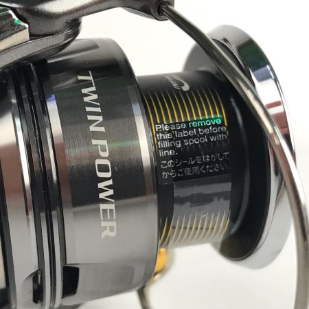  SHIMANO シマノ 24ツインパワー C3000XG スピニングリール 24TWIN POWER 046826 箱付