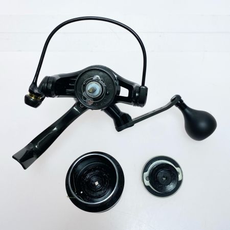  Abu Garcia アブガルシア レボSP ロケット3000S スピニングリール 程度AB 外箱