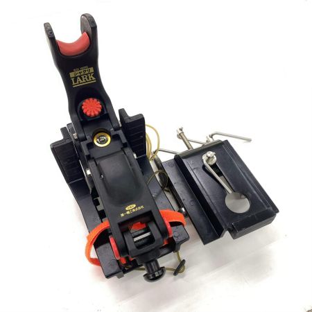  第一精工 釣り小物 ロッドホルダー 竿受け シャクリLARK 程度C