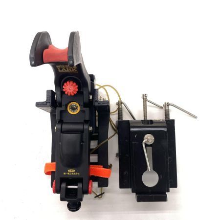  第一精工 釣り小物 ロッドホルダー 竿受け シャクリLARK 程度C