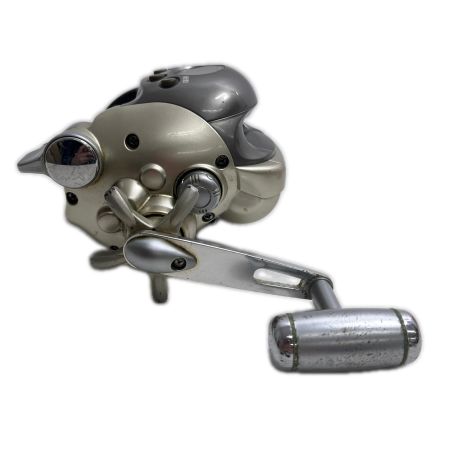 RYOBI リョービ 電動リール アドベンチャー電動XS700AT-S 通電確認済・電源コード付 820091