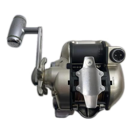  RYOBI リョービ 電動リール アドベンチャー電動XS700AT-S 通電確認済・電源コード付 820091