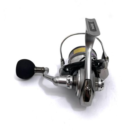 DAIWA ダイワ スピニングリール 17 ソルティガ BJ3500H ヨゴレ・サビ有 059590