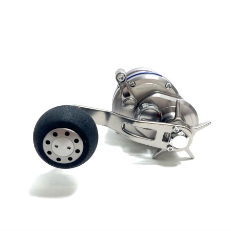  DAIWA ダイワ リール ベイトリール 15ソルティガ15H 右巻き 程度B 本体のみ