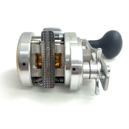  SHIMANO シマノ ベイトリール 10オシアカルカッタコンクエスト 300J-HG 程度B RH66 02603