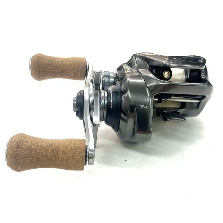  SHIMANO シマノ ベイトリール 20メタニウムHG RH 程度B カスタムハンドル付き 04114