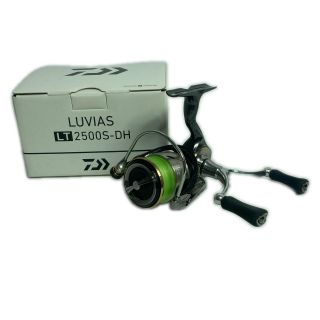 【新品未使用】ダイワ 20 ルビアス LT2500S-DH スピニングリール DAIWA ダイワ スピニングリール 20ルビアス LT2500S-DH キズ有 箱付 袋
