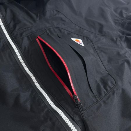  mazume マズメ フィッシングウェア レッドムーンウェーディングショートジャケットIII SIZE L MZRJ-742 ブラック×レッド