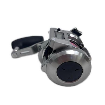  SHIMANO シマノ ベイトリール 24 オシアコンクエストCT 300HG 箱付 046710