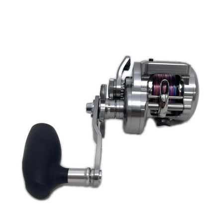  SHIMANO シマノ ベイトリール 24 オシアコンクエストCT 300HG 箱付 046710