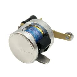SHIMANO シマノ 両軸リール カルカッタ 300F  本体のみ 02953 Bランク