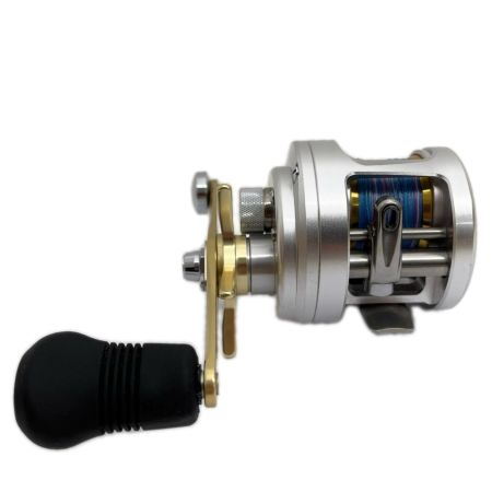 SHIMANO シマノ 両軸リール カルカッタ 300F  本体のみ 02953